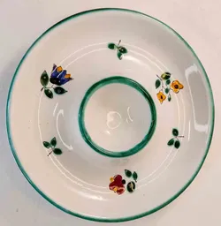 Gmundner Keramik Eierbecher mit Ablage Streublumenmuster Handbemalt Ø 12,4 cm - Bild 3