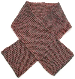 Handgestrickter Schal