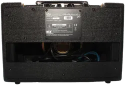 VOX Pathfinder 10 Gitarrenverstärker – Modell V9106 – 15W – Classic Look – Top Zustand - Bild 4